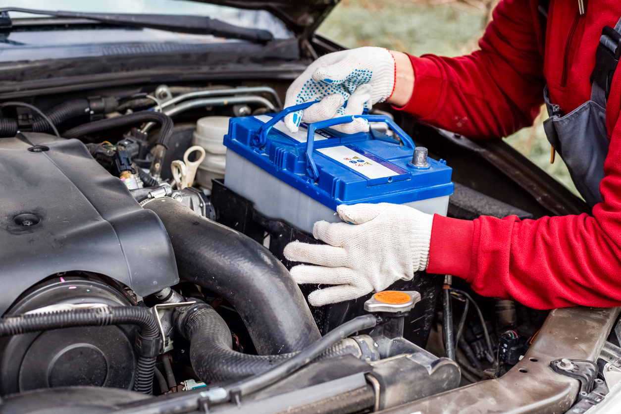 Car Battery Replacement in Qatar – Onsite Service